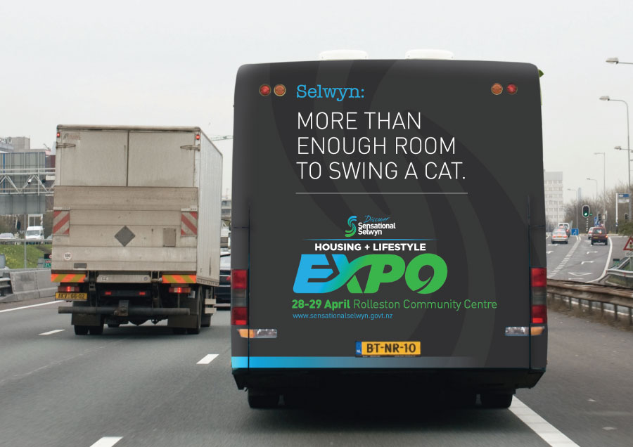 SS Expo Bus Back